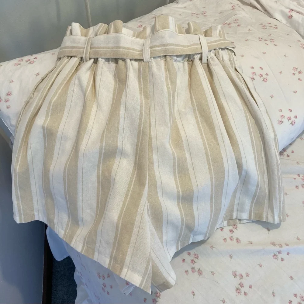 Francesca’s Striped High-Waisted Paperbag Shorts